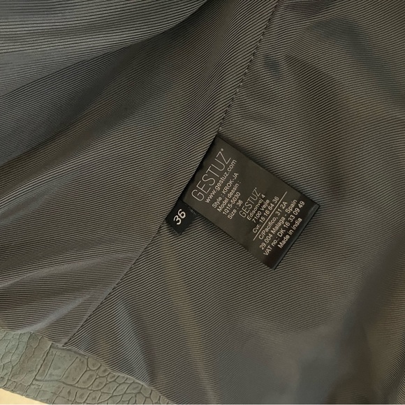 Gestuz crocodile skin jacket - Picture 4 of 5